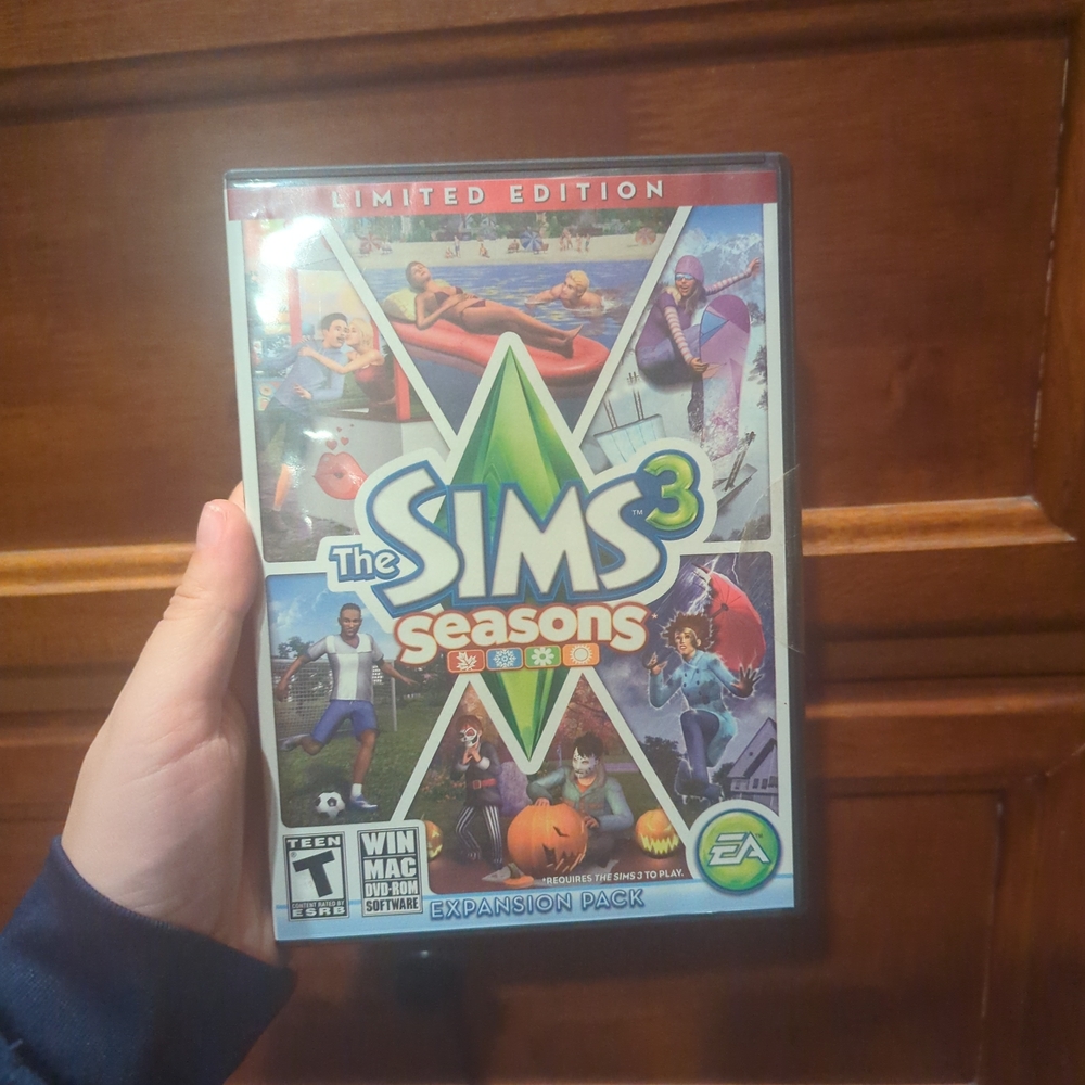 The Sims 3 Seasons Expansion Pack - Limited Edition for PC